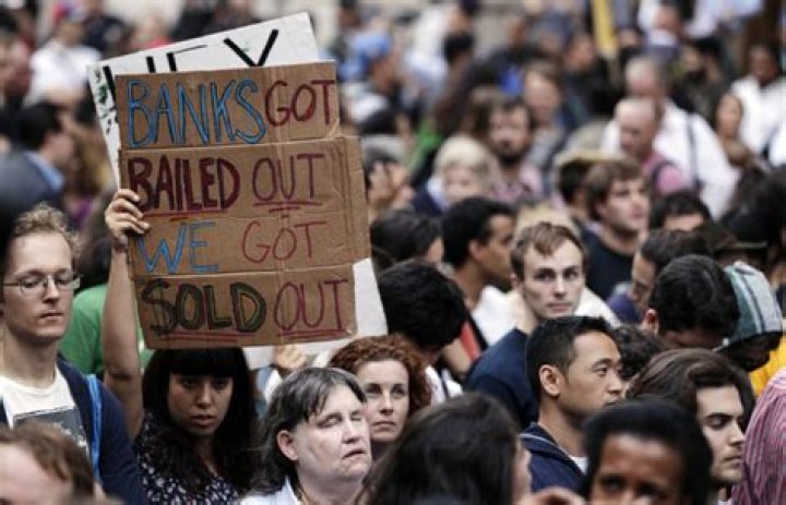 What were the effects of the bank crisis in the US?