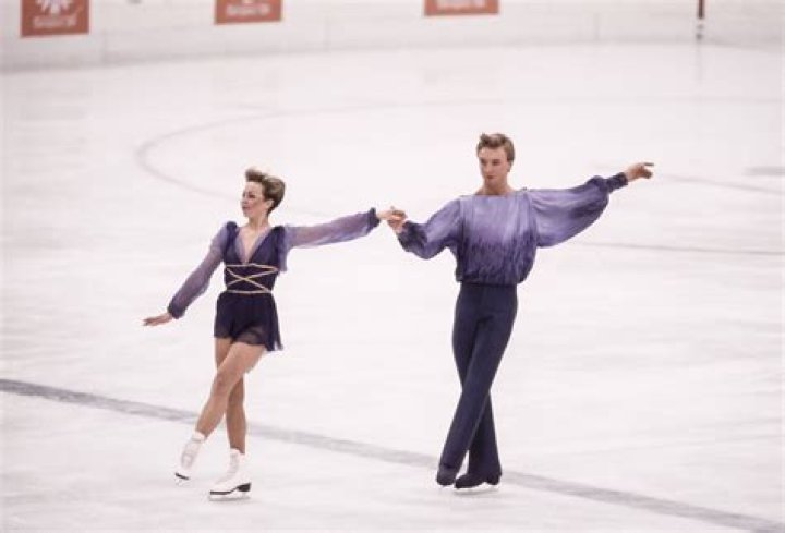 What year did Torvill and Dean win Olympics with Bolero?