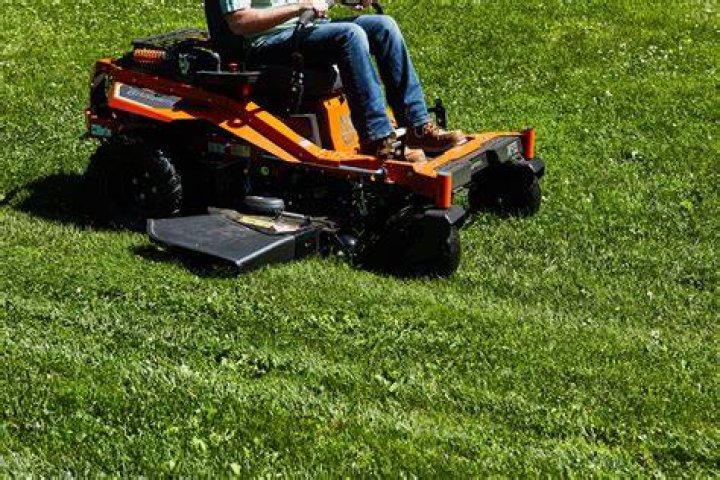 What year did zero turn mowers come out?