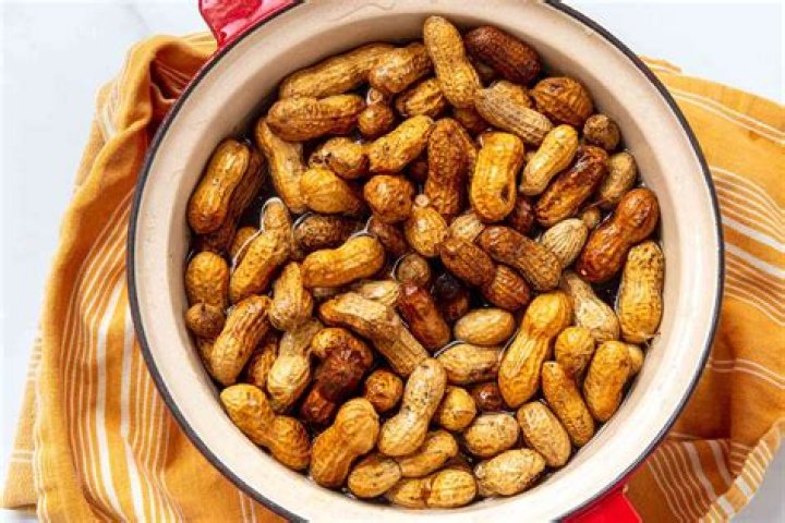 Where do they have boiled peanuts?