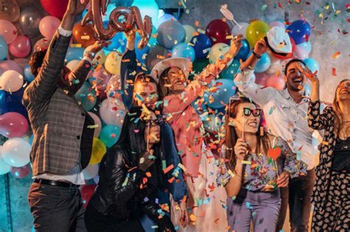 Where is the party in Dakar?