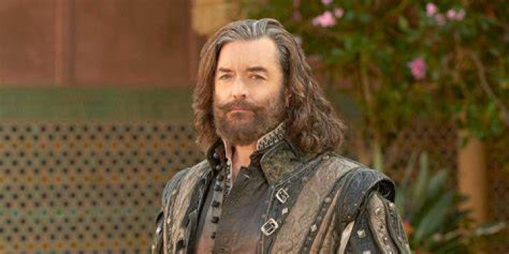 Who are the actors in the TV show Galavant?