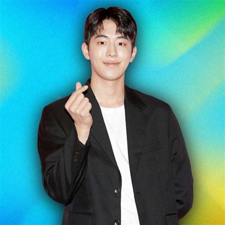 Who is chochoi Jin-hyuk?