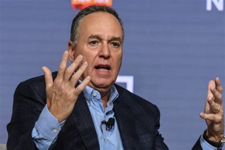 Who is the CEO of American Tourister?