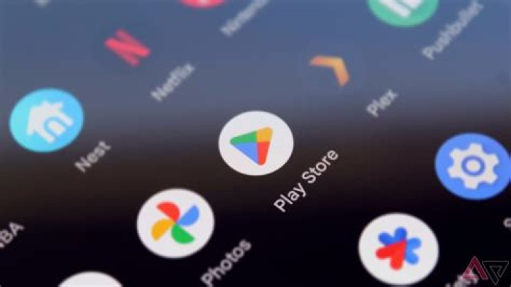 Why is Google Play not letting me update?