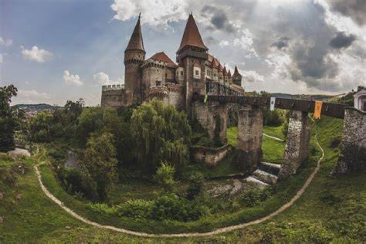 Why is the Corvin Castle famous?